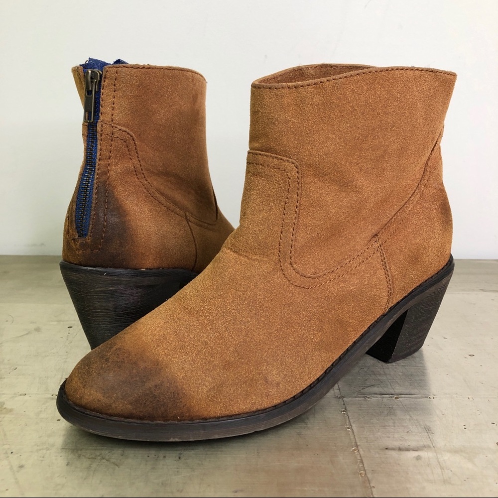 Skechers Burnished Toe Faux Suede Ankle Boots